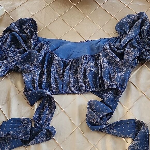 Euro Summer Puffed Ruffle Sleeve Tie Front Cropped Bandeau Shirred Top - Picture 8 of 9